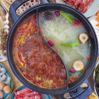 Homemade Hot Pot Broth (Spicy and Mild)