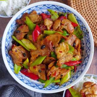 Twice Cooked Pork (Hui Guo Rou, 回锅肉)