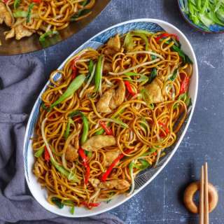 Chicken Chow Mein (鸡肉炒面)