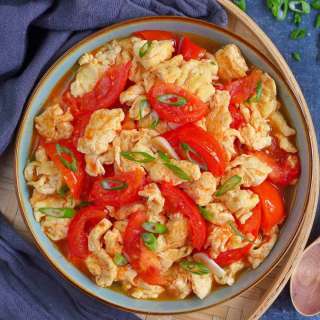 Tomato Egg Stir-Fry (番茄炒蛋)