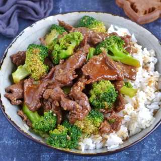 Beef and Broccoli (西兰花炒牛肉)