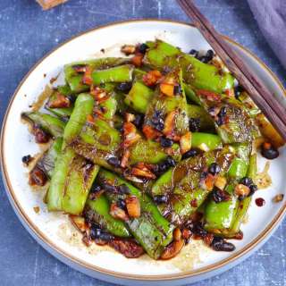 Tiger Skin Pepper (虎皮青椒)