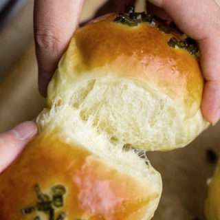 Green Onion Bread