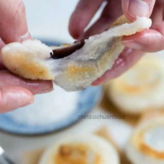 Sticky Rice Cake with Red Bean Paste