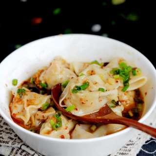 Red Oil Wonton