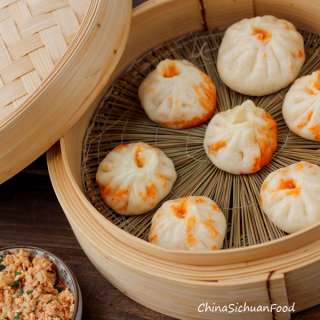 Vegan Baozi(Chinese Steamed Buns)