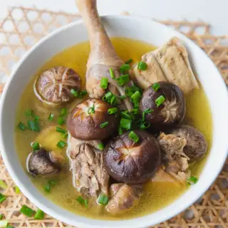 Chicken and Shiitake Mushroom Soup