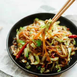 Glass Noodles Stir Fry with Shredded Cabbage