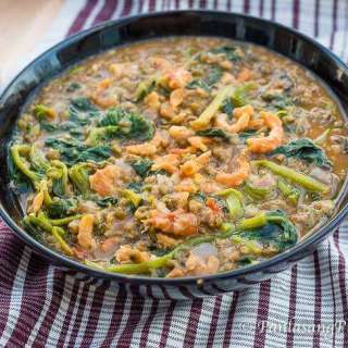 Monggo with Hibi (Mung beans with small dried shrimp)