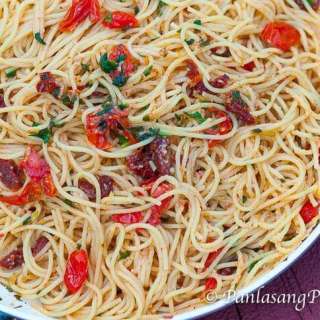 Fresh Basil and Sun Dried Tomato Spaghetti Pasta