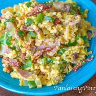 Scrambled Eggs with Sun Dried Tomato and Bacon
