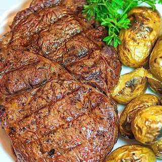 Rib Eye Steak with Grilled Potato
