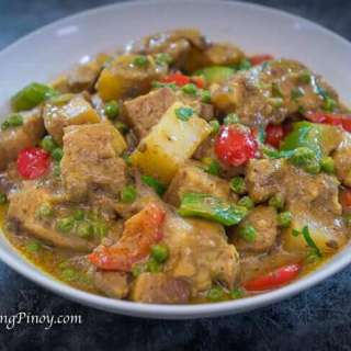 Pinoy Style Pork and Chicken Curry