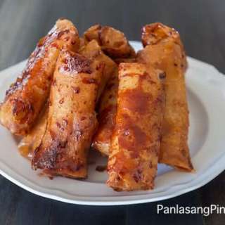 Turon (Banana Lumpia with Caramel)
