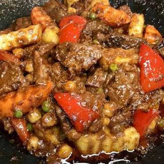 Filipino Beef Caldereta (Pulutan Style)