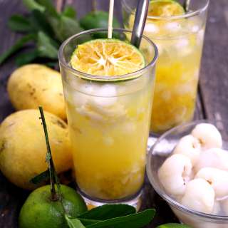 Hand Pressed Mango Lychee and Dalandan Sling