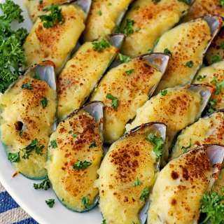 Stuffed Baked Mussels (Baked Tahong)