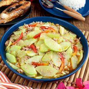 Ginisang Sayote Recipe