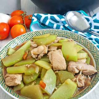 Ginisang Sayote with Chicken