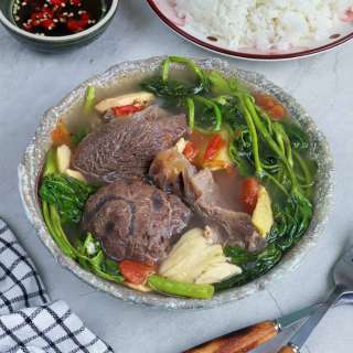 Sinigang na Baka sa Bayabas