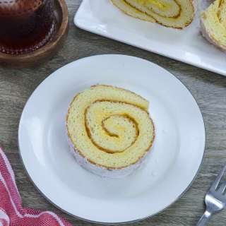Pianono (Filipino Sponge Cake Roll)