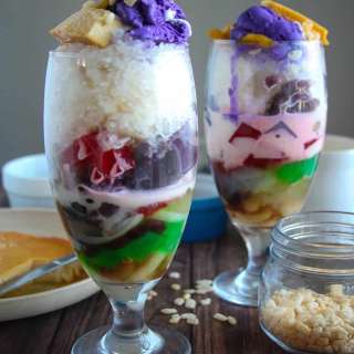 Halo-Halo