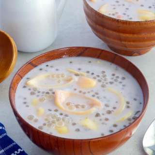 Guava in Coconut Cream