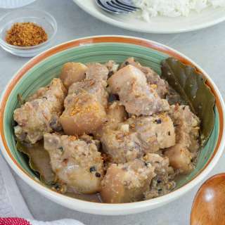 Adobong Puti