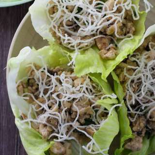 Minced Chicken in Lettuce Cups