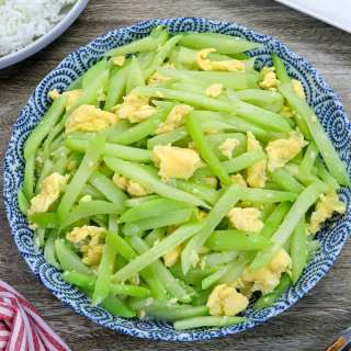 Chayote and Egg Stir-fry