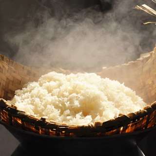 How to Cook Sticky Rice Quickly and Easily