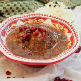 Fesenjan (Persian pomegranate and walnut stew)