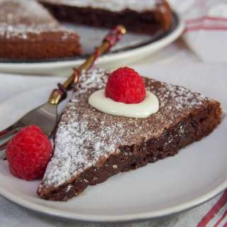 Kladdkaka - Swedish sticky chocolate cake