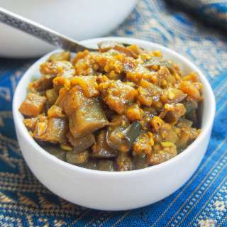Brinjal pickle (Indian eggplant relish/aubergine chutney)