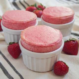 Strawberry souffle