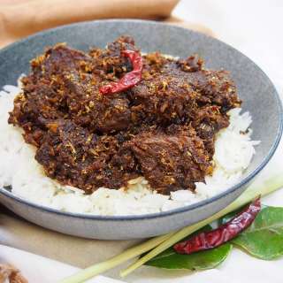 Beef rendang