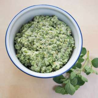 Green bean and oregano pesto