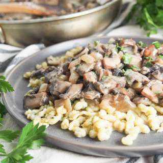Mushroom stroganoff