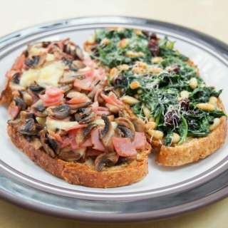 Llescas - Catalan bread pizza