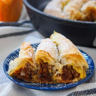 Tikvenik (Bulgarian pumpkin strudel)