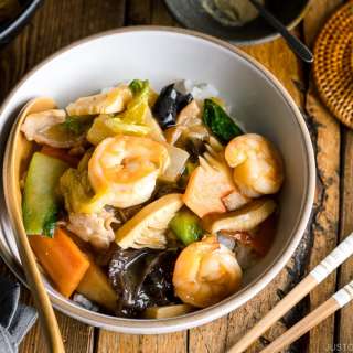 Chukadon (Chinese-Style Rice Bowl)