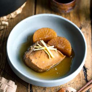 Buri Daikon (Simmered Yellowtail and Daikon)