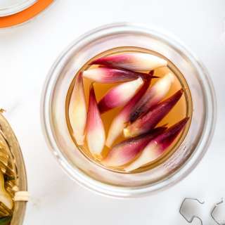 Sweet Pickled Japanese Ginger (Myoga Amazuzuke)