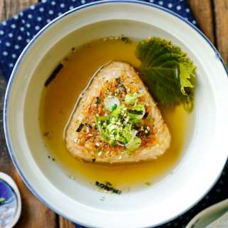 Yaki Onigiri Chazuke (Grilled Rice Ball in Soup)
