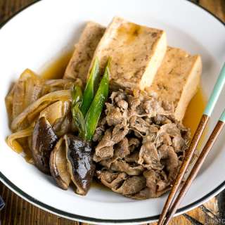 Simmered Beef and Tofu (Niku Dofu)