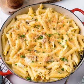Creamy Pasta with Napa Cabbage and Bacon