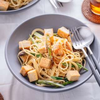Creamy Miso Pasta with Tofu and Asparagus (Vegan)