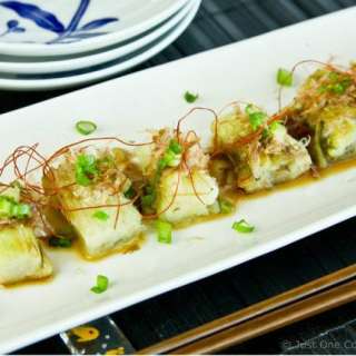 Japanese Grilled Eggplant (Yaki Nasu)