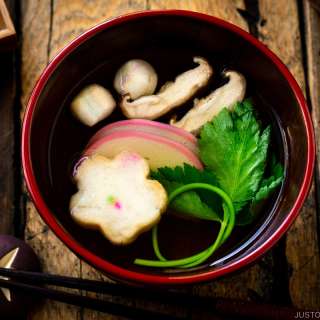 Japanese Clear Soup (Osumashi)