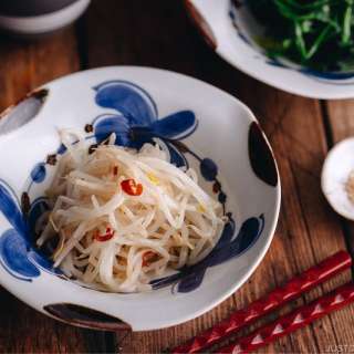 Spinach Namul and Bean Sprout Namul